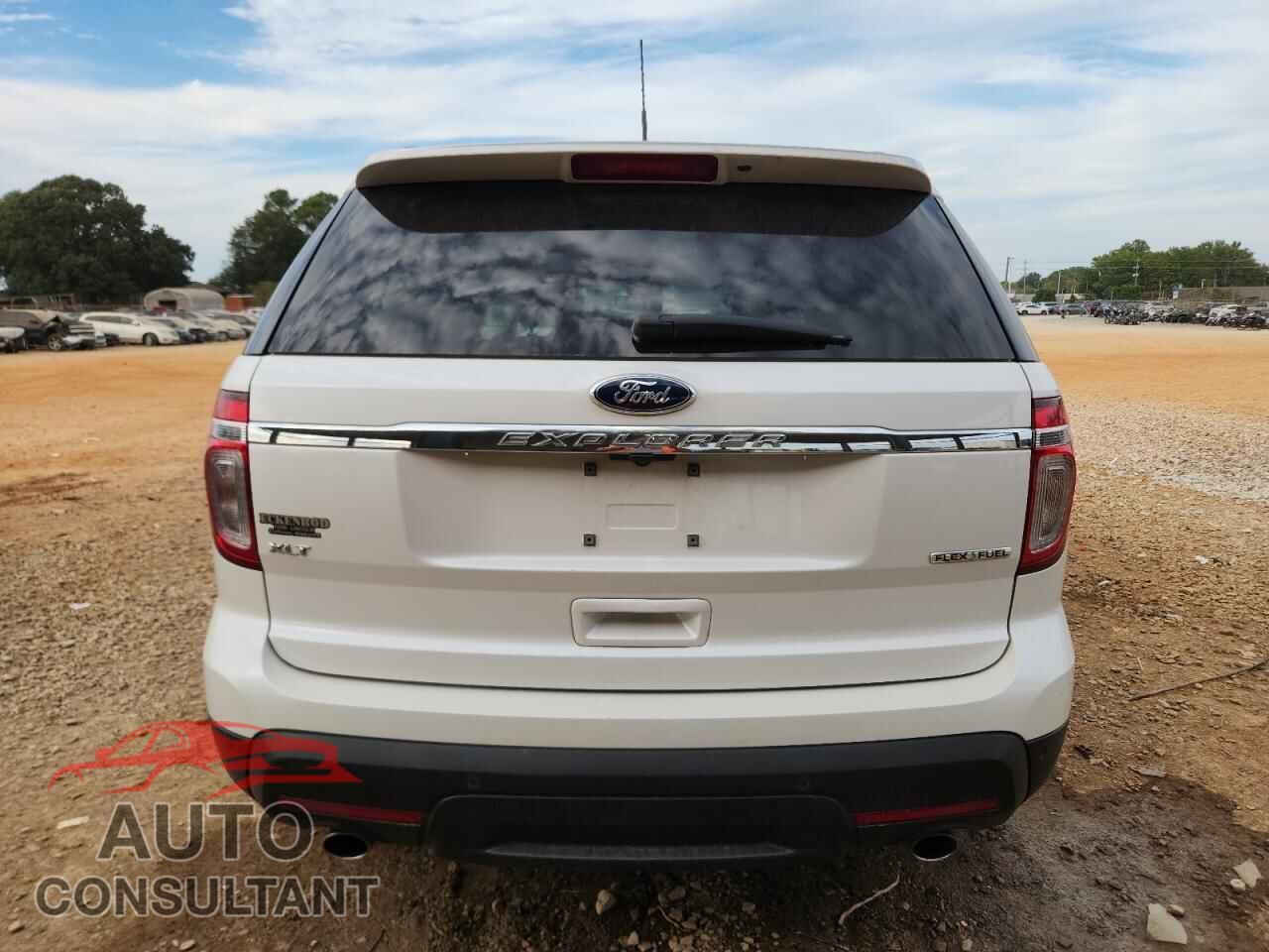 FORD EXPLORER 2015 - 1FM5K7D89FGB36700