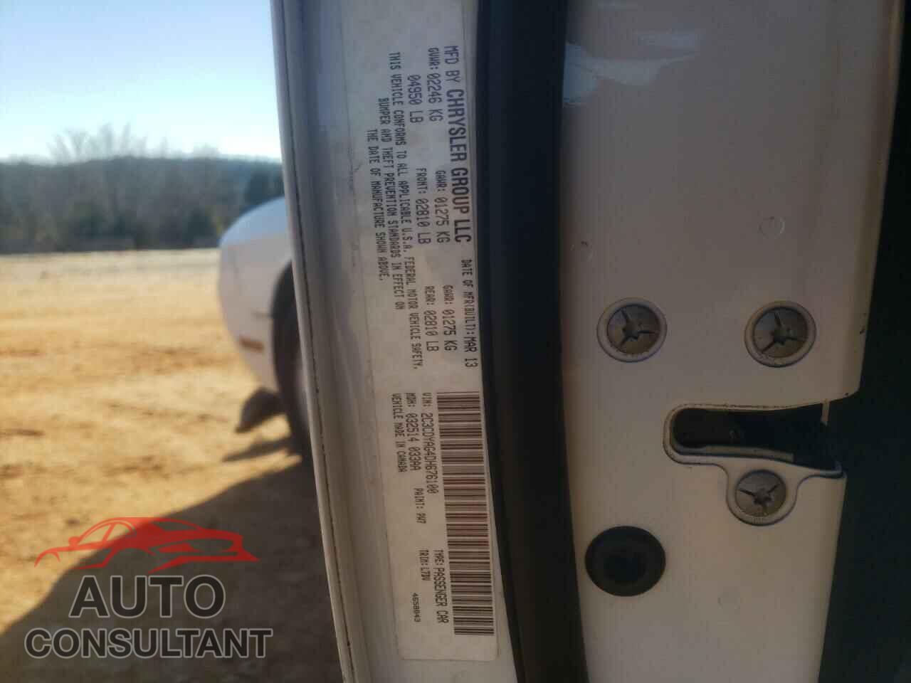 DODGE CHALLENGER 2013 - 2C3CDYAG4DH676100