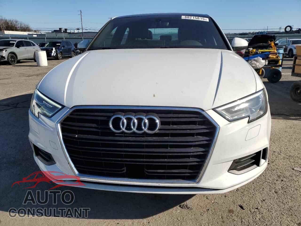 AUDI A3 2019 - WAUAUGFF3K1016426