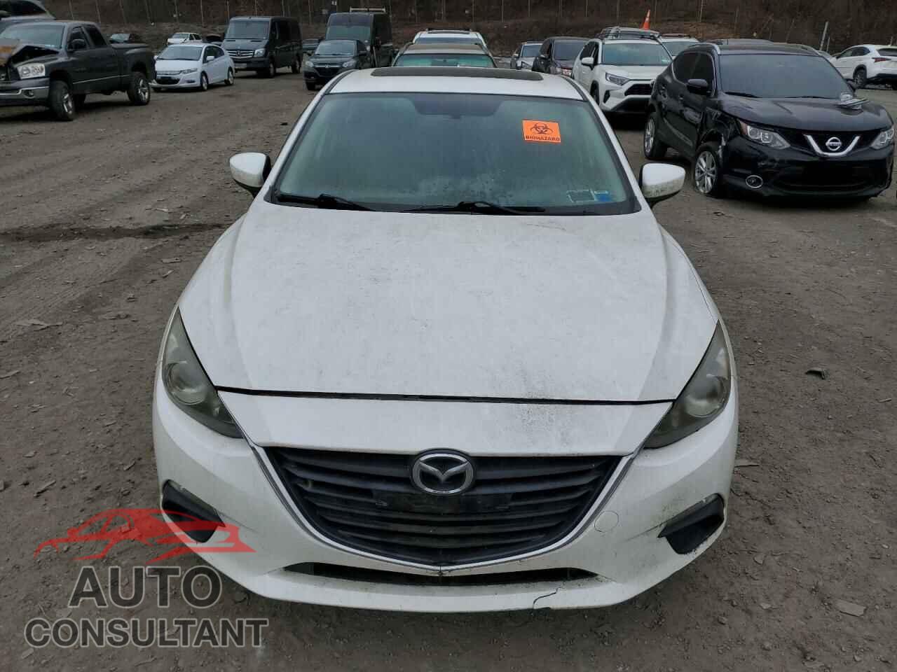 MAZDA 3 2014 - JM1BM1W79E1135342