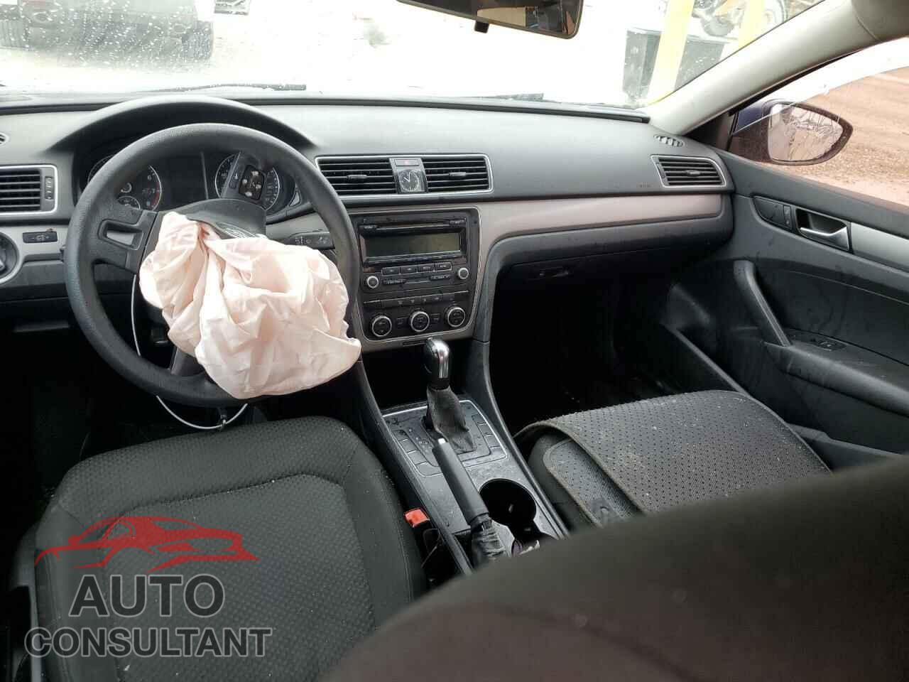 VOLKSWAGEN PASSAT 2012 - 1VWAP7A36CC063573