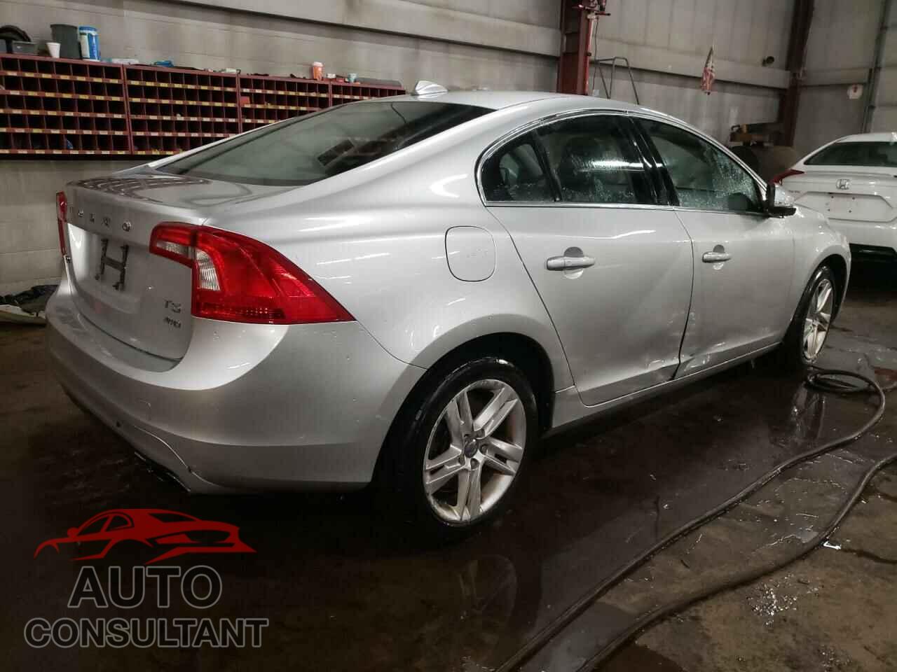 VOLVO S60 2015 - YV1612TB4F2304312