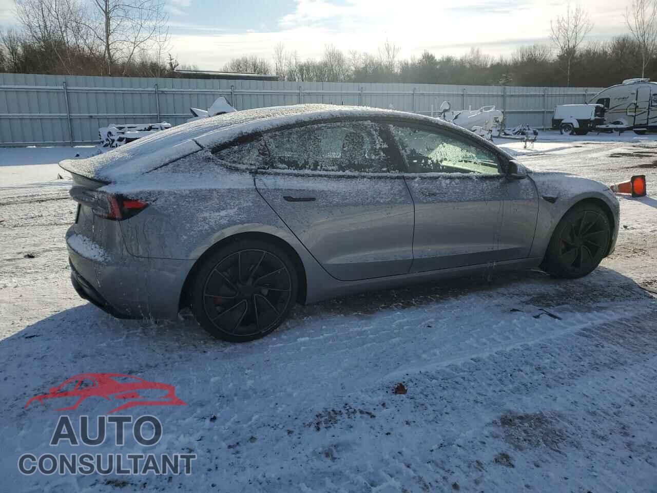 TESLA MODEL 3 2024 - 5YJ3E1ET7RF888817