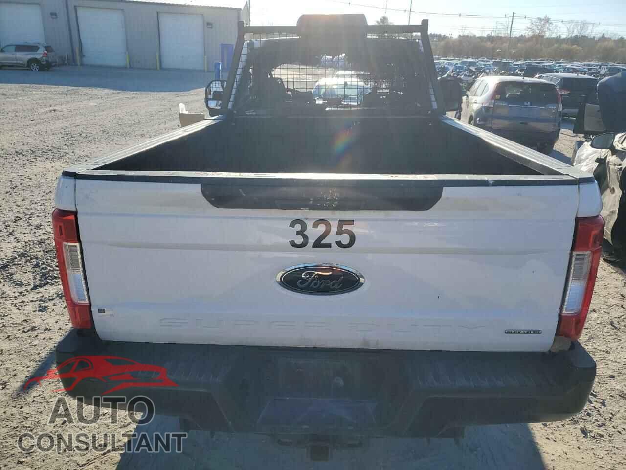FORD F250 2017 - 1FTBF2B67HEE34127