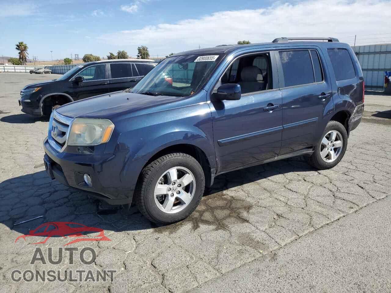 HONDA PILOT 2011 - 5FNYF4H52BB049276
