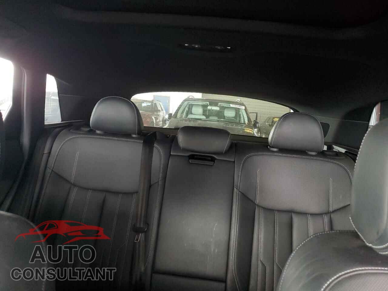 AUDI E-TRON 2019 - WA1VAAGE3KB006077