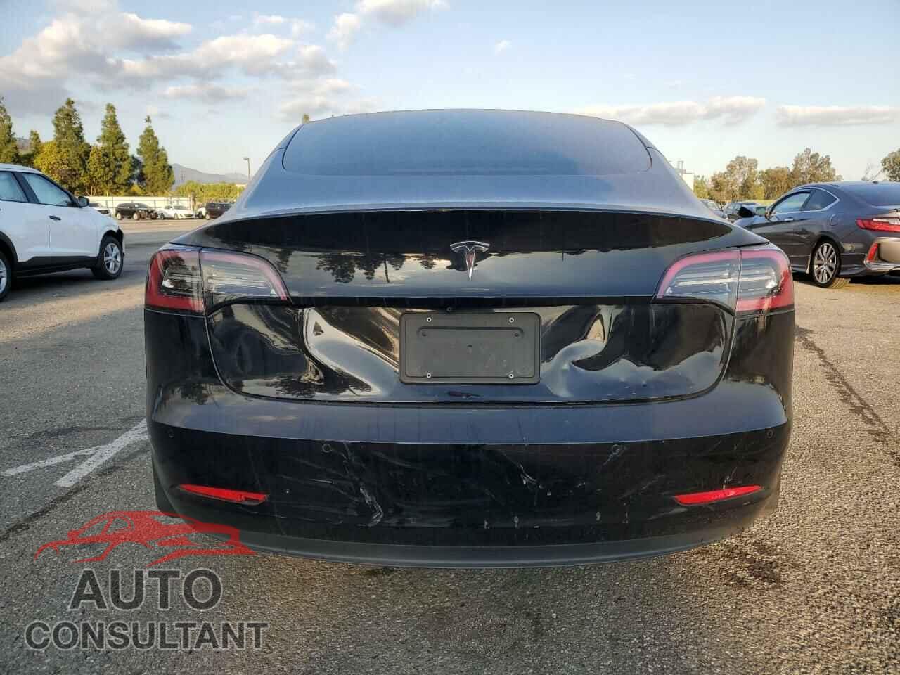 TESLA MODEL 3 2019 - 5YJ3E1EA4KF317063