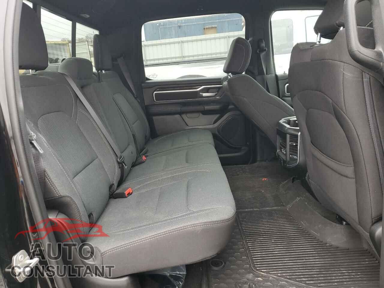 RAM 1500 2023 - 1C6SRFFT1PN699050