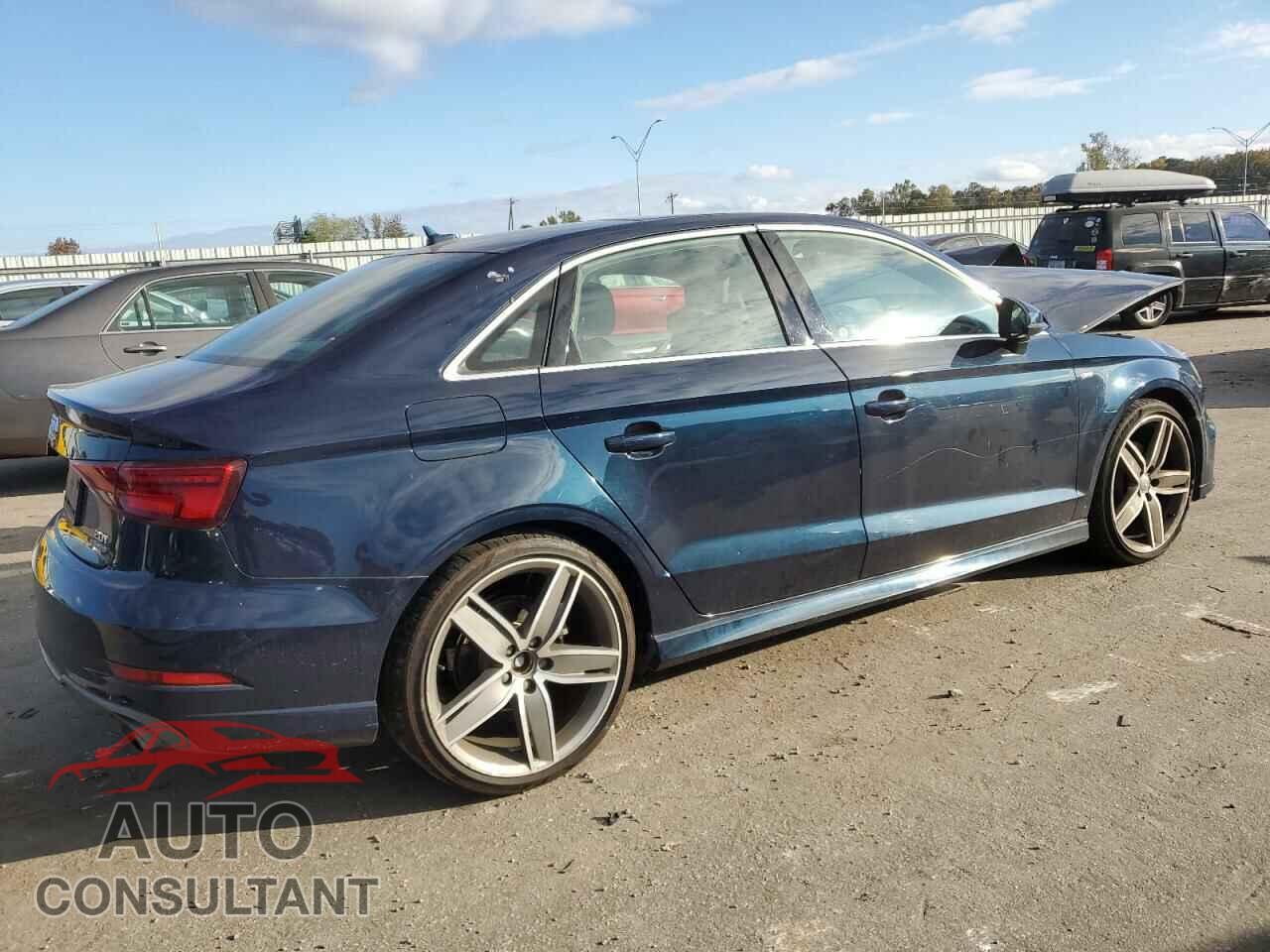 AUDI A3 2017 - WAUJ8GFFXH1007669