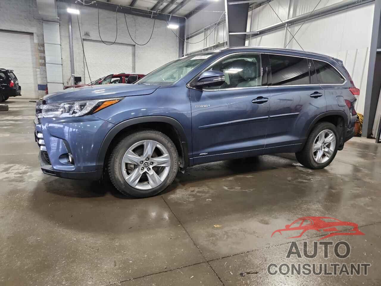 TOYOTA HIGHLANDER 2017 - 5TDDGRFH7HS028479