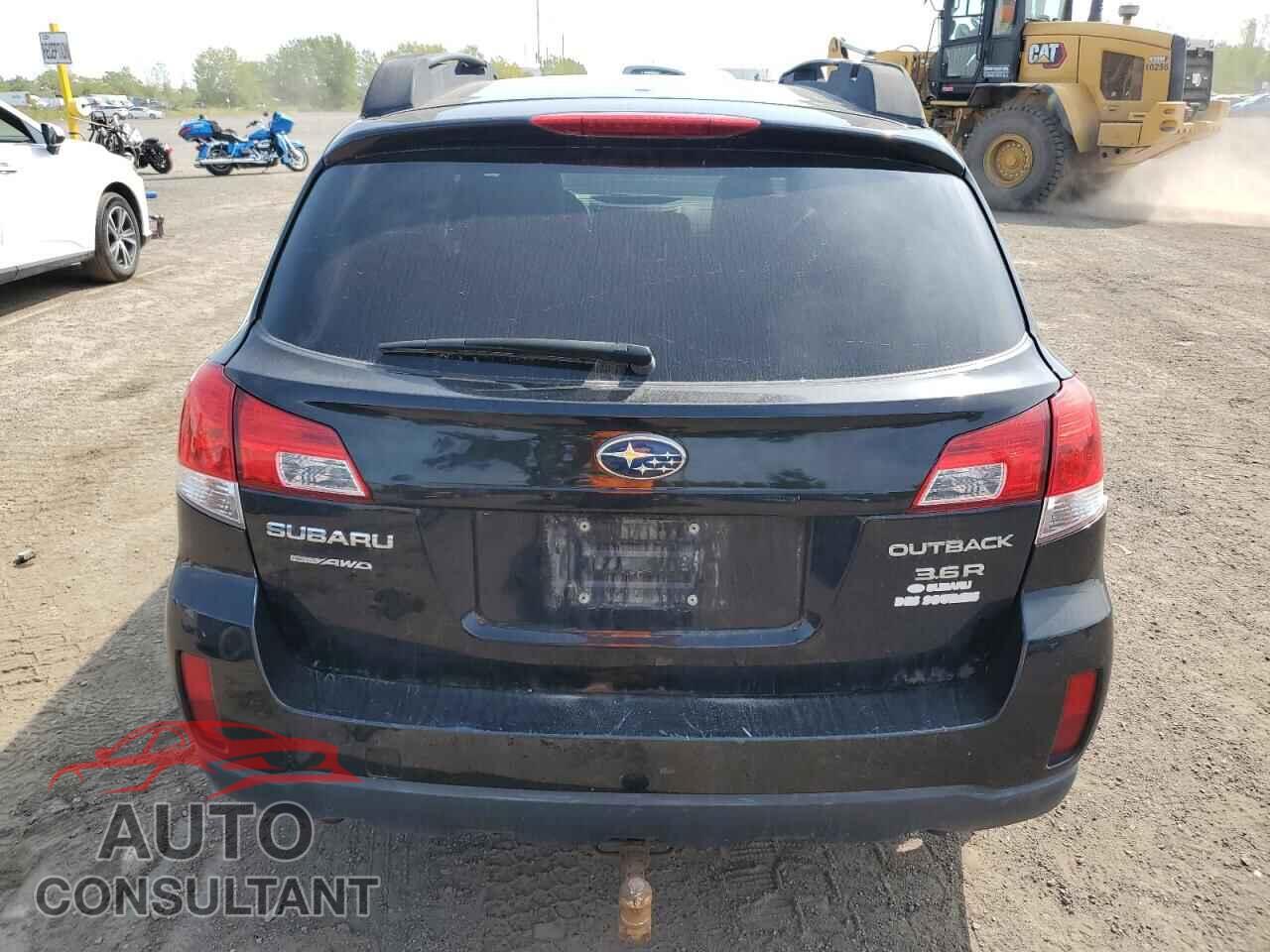 SUBARU OUTBACK 2013 - 4S4BRJLC8D2235293