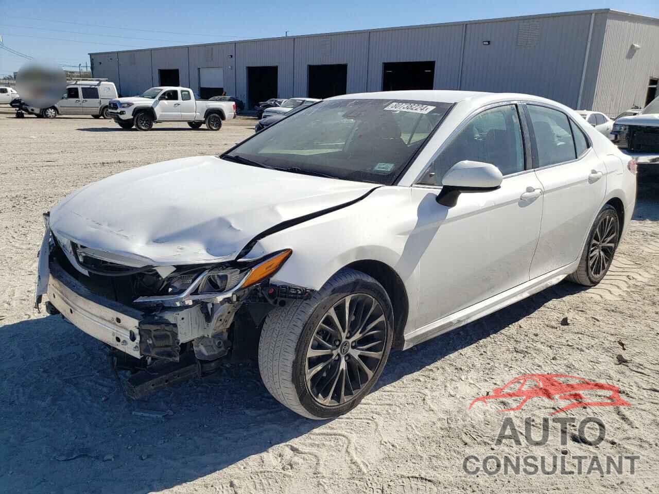 TOYOTA CAMRY 2020 - 4T1G11AK8LU930688