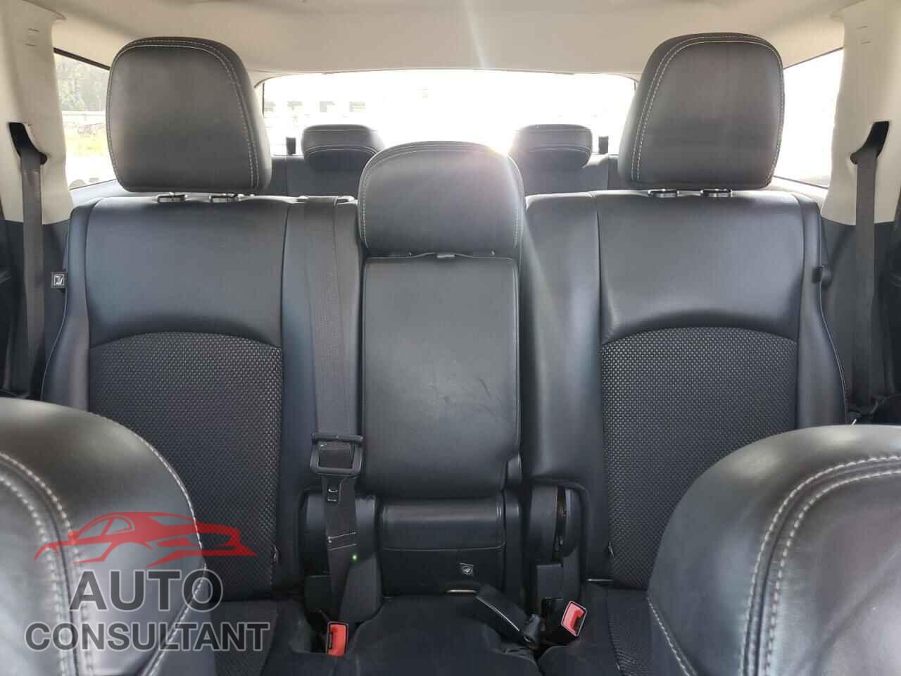 DODGE JOURNEY 2017 - 3C4PDCGB0HT677477