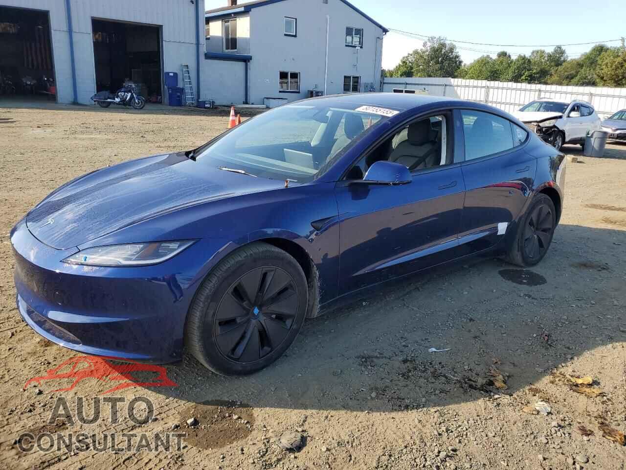 TESLA MODEL 3 2024 - 5YJ3E1EA1RF823900