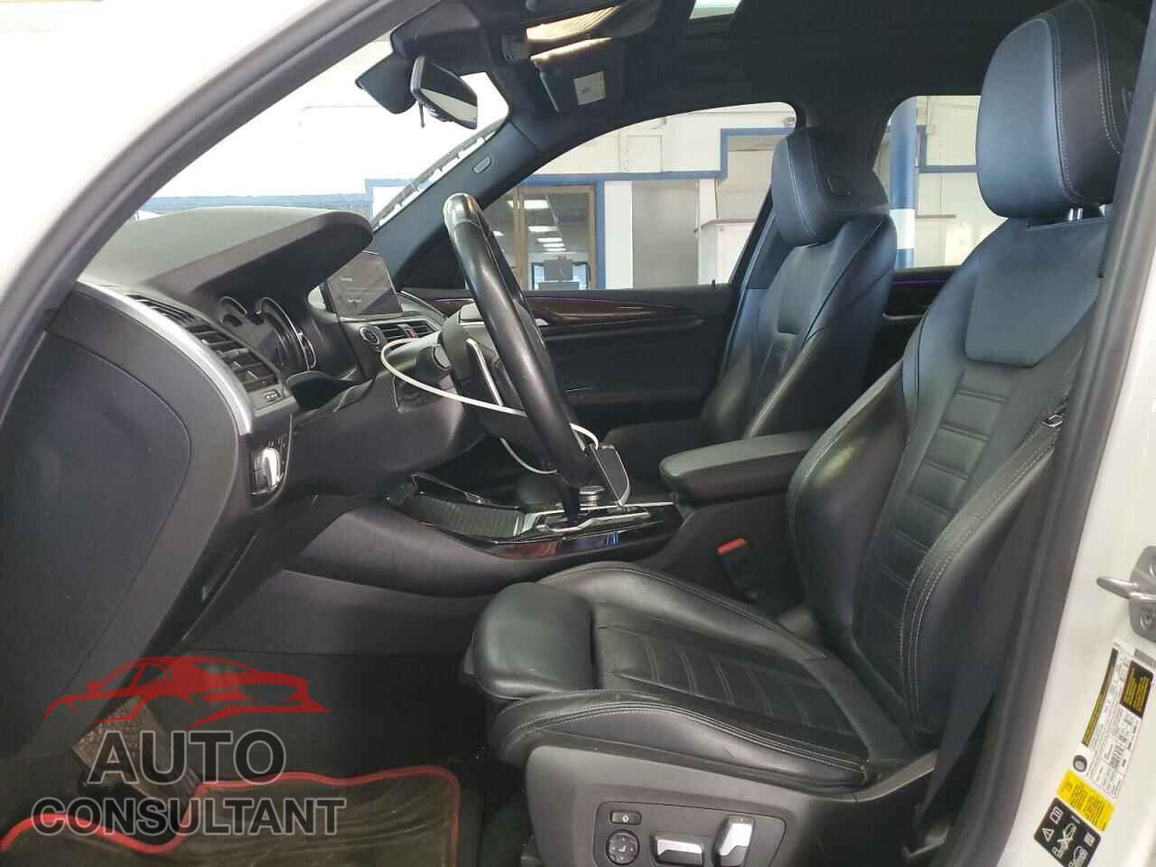 BMW X3 2018 - 5UXTR9C54JLD73865