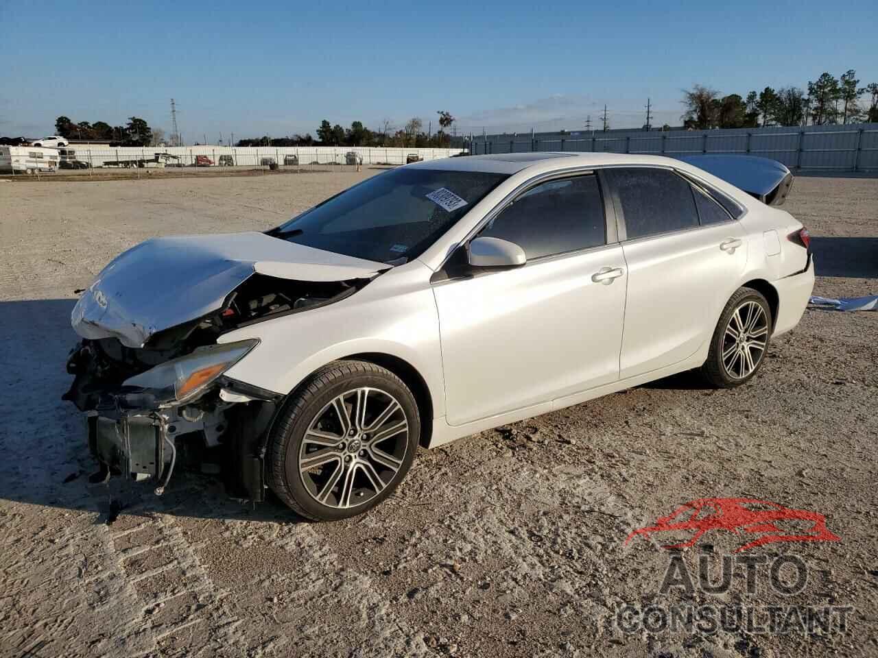 TOYOTA CAMRY 2016 - 4T1BF1FKXGU190961