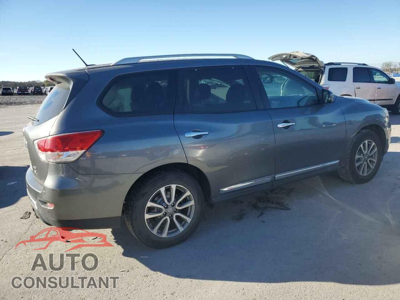 NISSAN PATHFINDER 2016 - 5N1AR2MM7GC647633