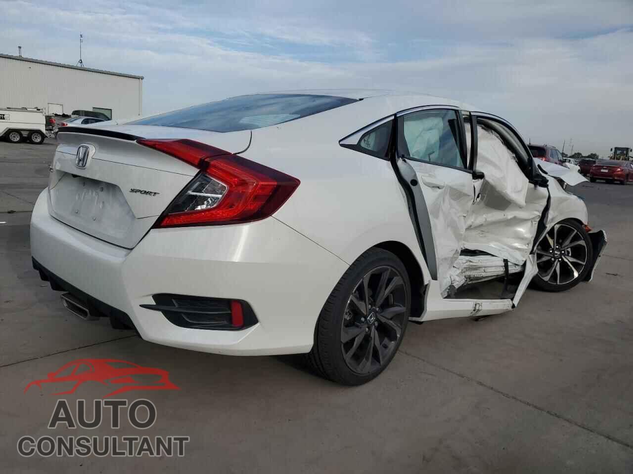 HONDA CIVIC 2021 - 2HGFC2F84MH540996