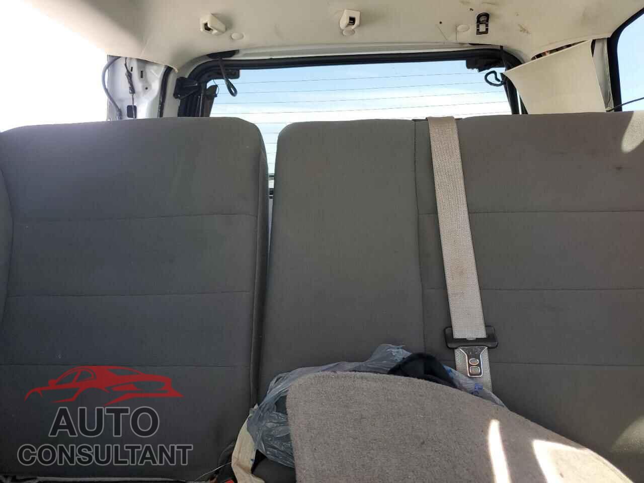 FORD ESCAPE 2010 - 1FMCU9C73AKB18401