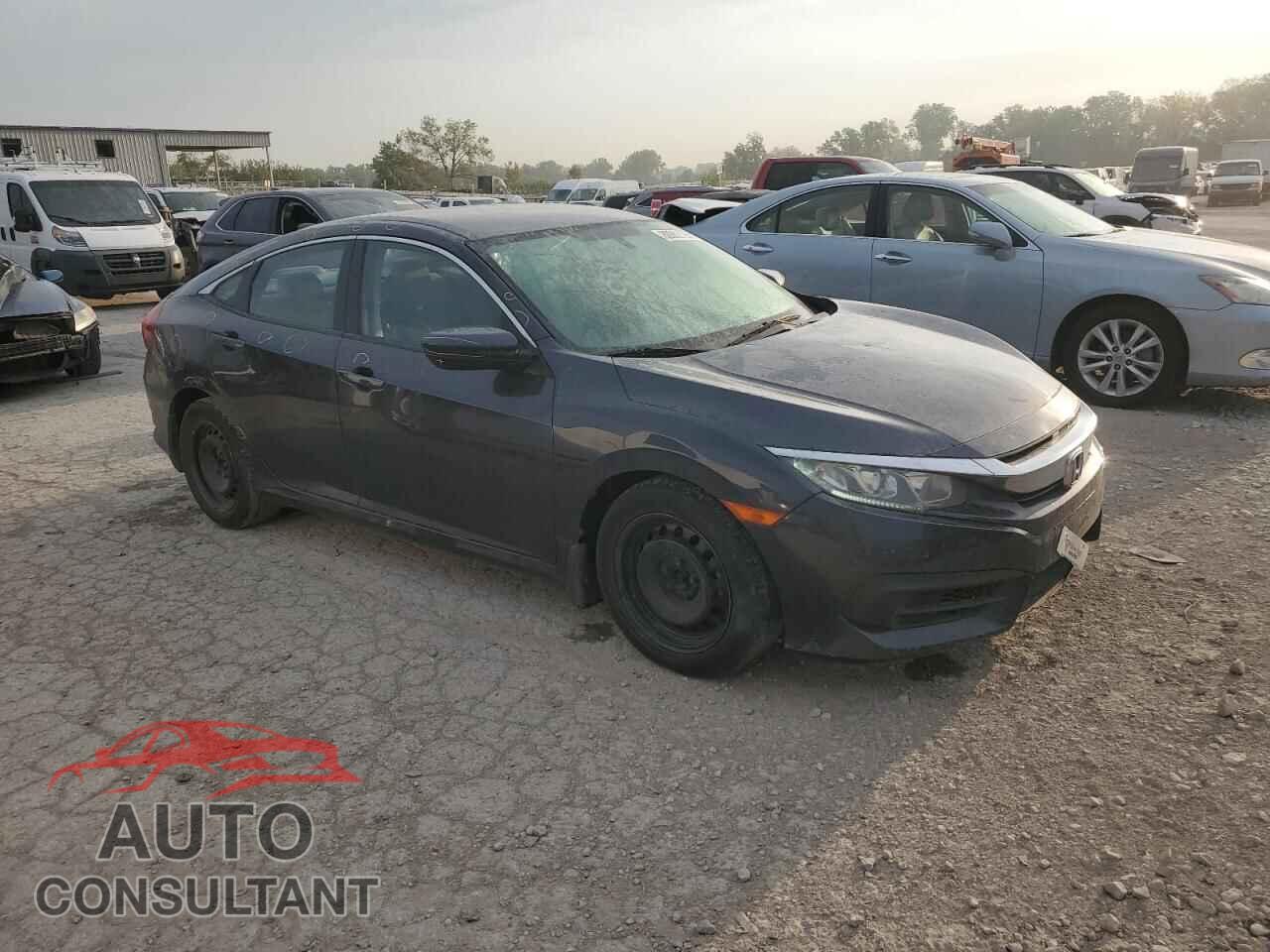 HONDA CIVIC 2018 - 2HGFC2F50JH597908
