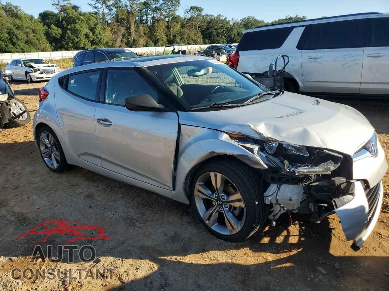 HYUNDAI VELOSTER 2013 - KMHTC6AD5DU092662