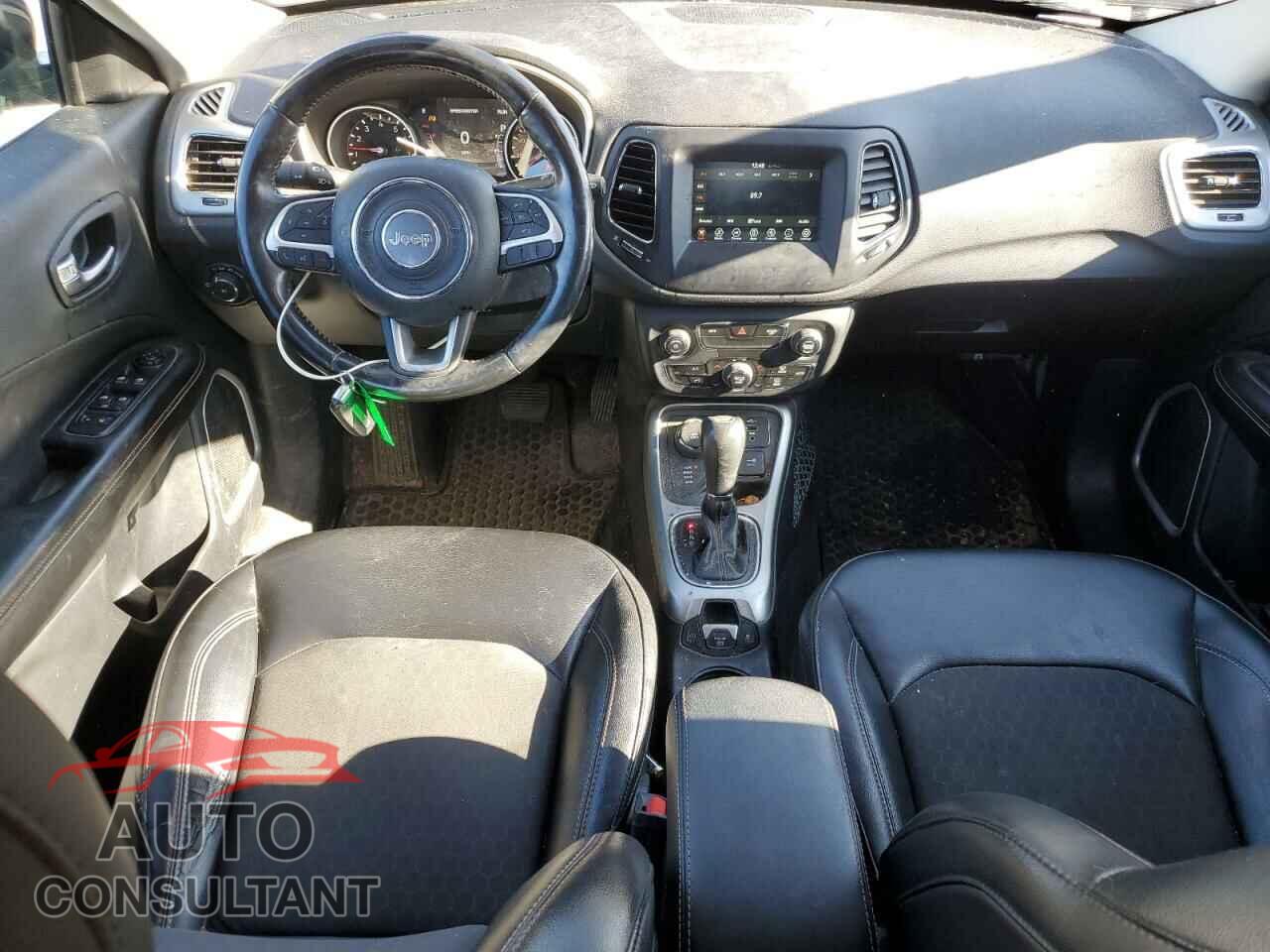 JEEP COMPASS 2019 - 3C4NJDBB7KT847130