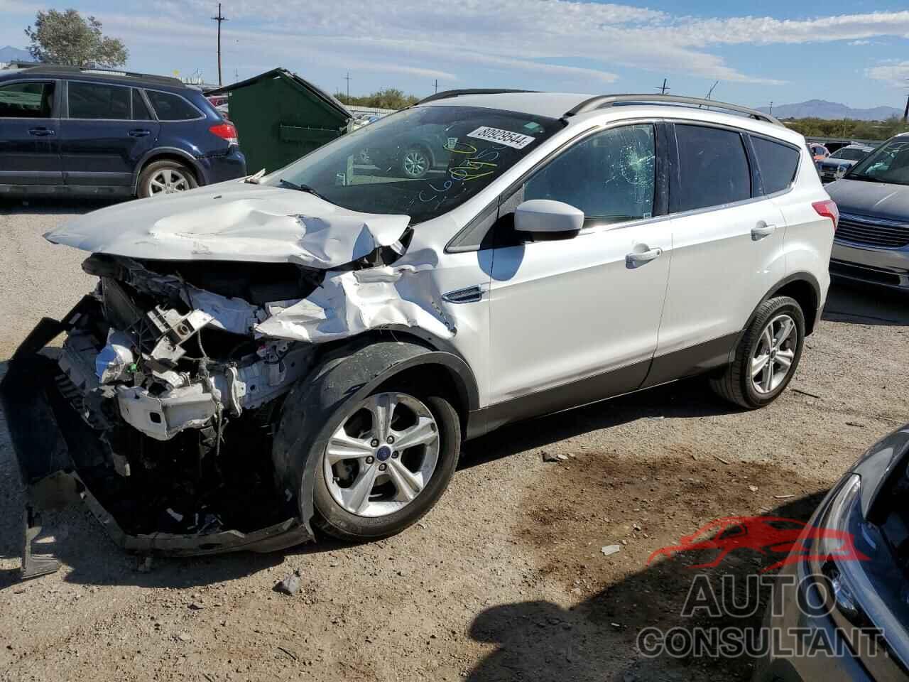 FORD ESCAPE 2016 - 1FMCU0GX2GUC60354