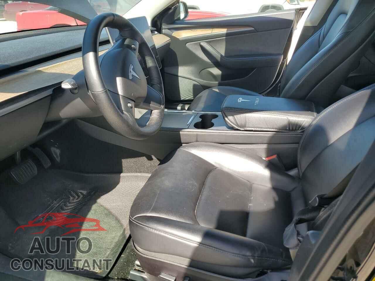 TESLA MODEL 3 2021 - 5YJ3E1EA4MF085616