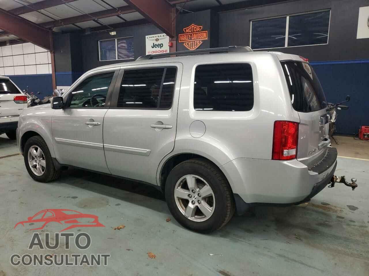 HONDA PILOT 2011 - 5FNYF4H59BB077981