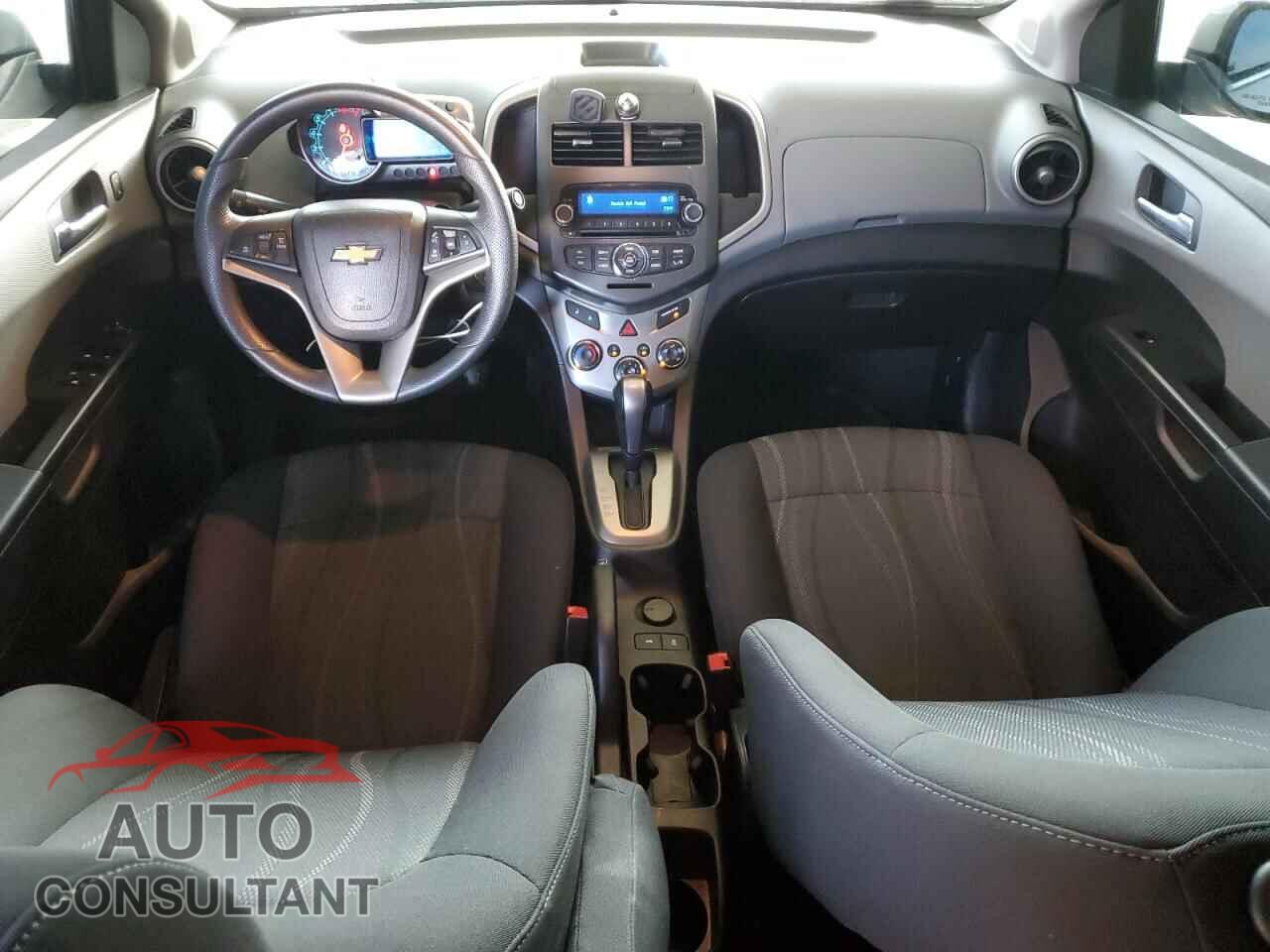 CHEVROLET SONIC 2014 - 1G1JC5SH4E4162542