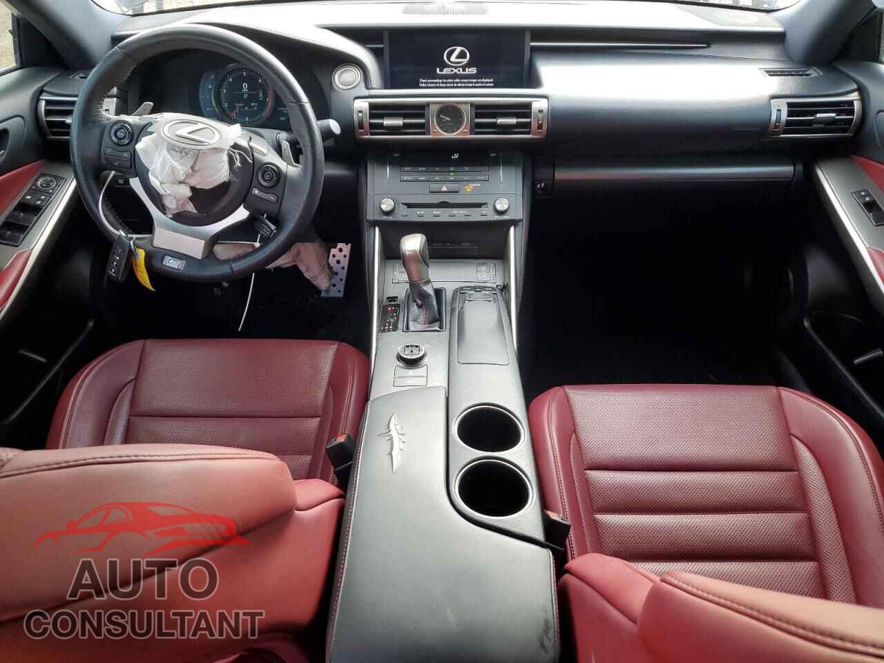 LEXUS IS 2015 - JTHCE1D2XF5007600