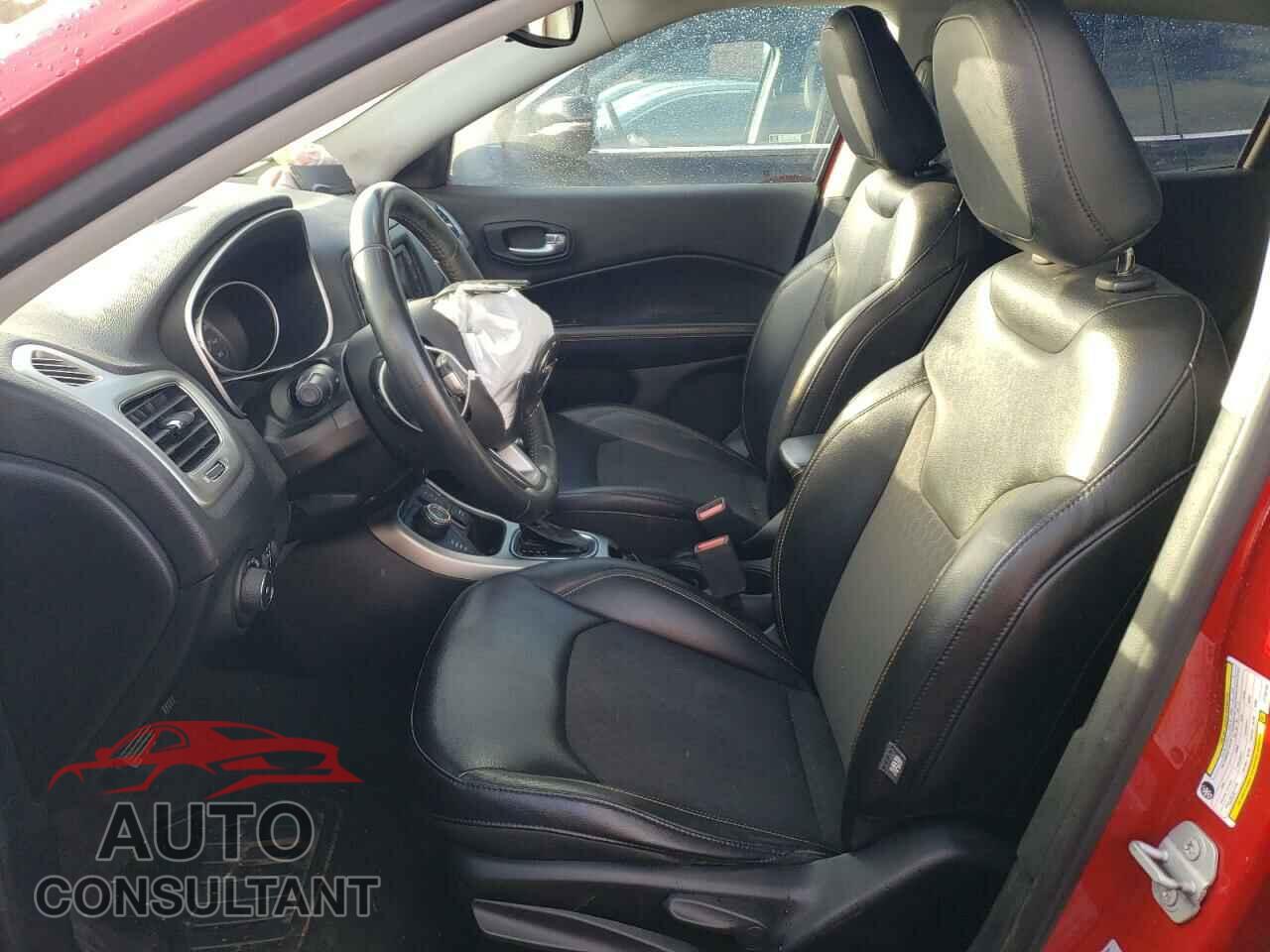 JEEP COMPASS 2018 - 3C4NJDBB5JT150165