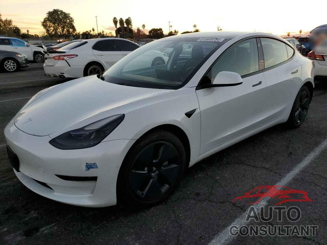 TESLA MODEL 3 2021 - 5YJ3E1EA6MF877038