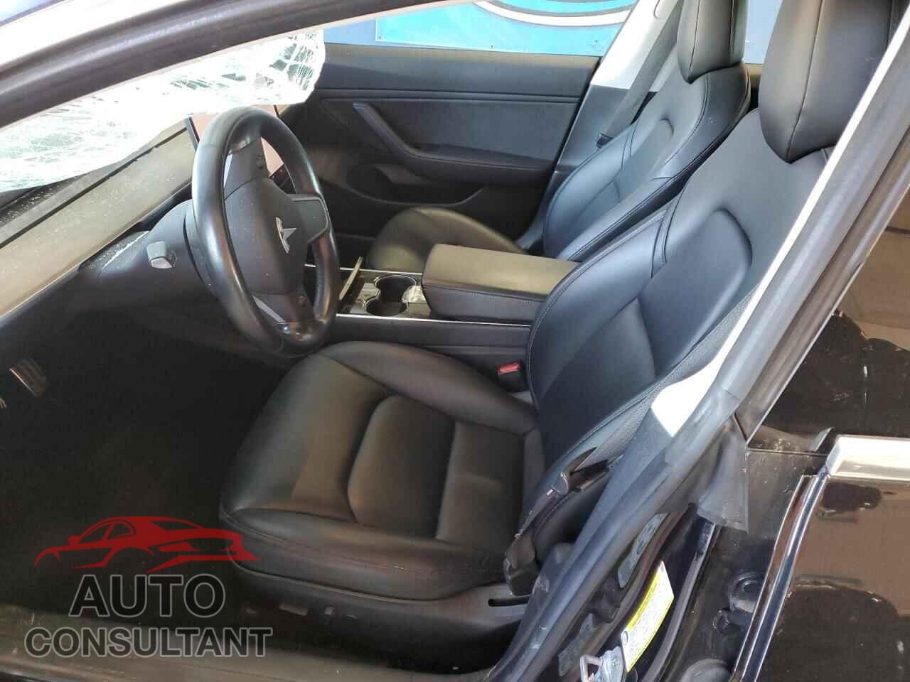 TESLA MODEL 3 2018 - 5YJ3E1EBXJF071630