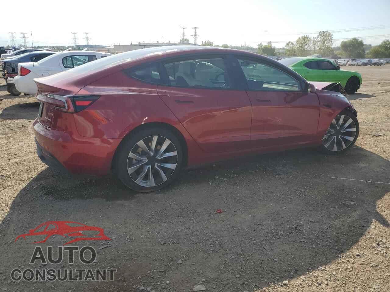 TESLA MODEL 3 2025 - 5YJ3E1EB9SF921894