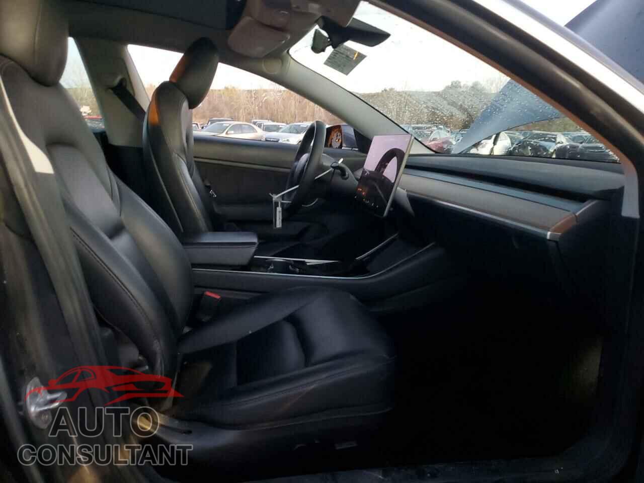 TESLA MODEL 3 2020 - 5YJ3E1EB7LF800847