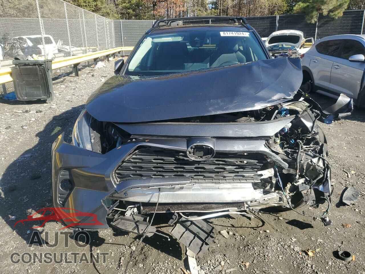 TOYOTA RAV4 2019 - JTMP1RFV8KD005817