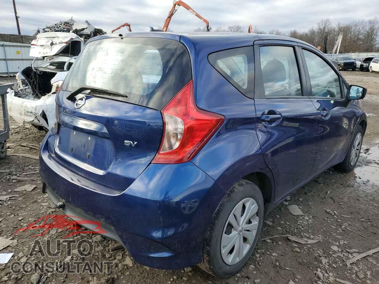 NISSAN VERSA 2018 - 3N1CE2CPXJL352528