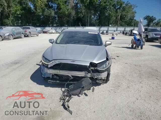FORD FUSION 2017 - 3FA6P0LU2HR250331