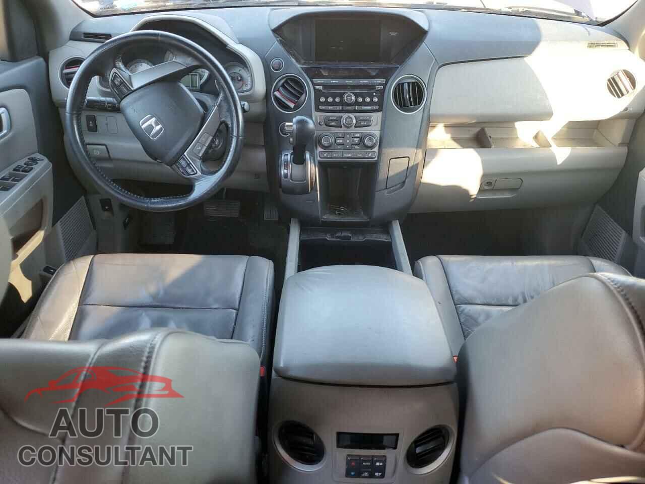 HONDA PILOT 2014 - 5FNYF4H56EB014941