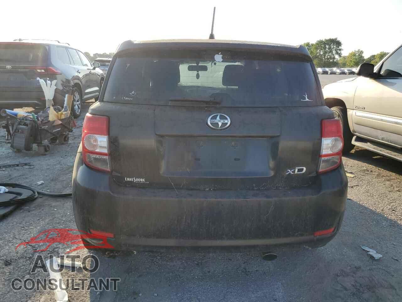 TOYOTA SCION 2012 - JTKKU4B48C1017589