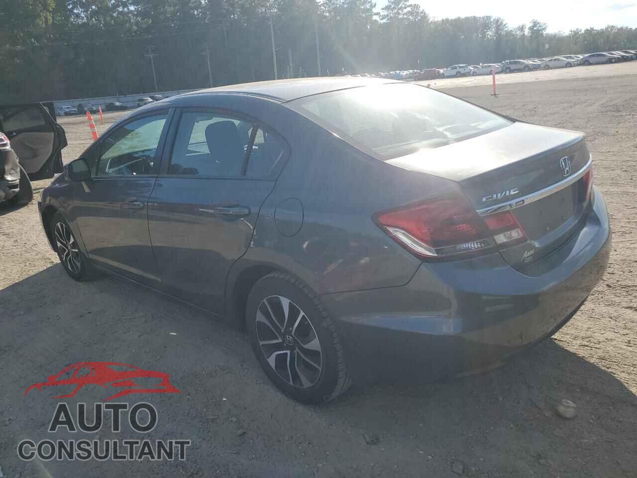 HONDA CIVIC 2013 - 2HGFB2F85DH522445