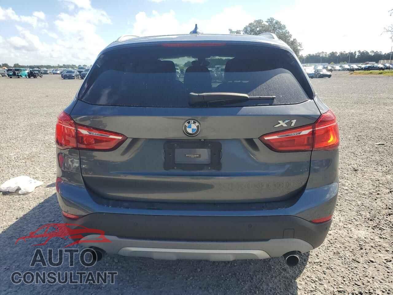 BMW X1 2017 - WBXHT3C32H5F73147