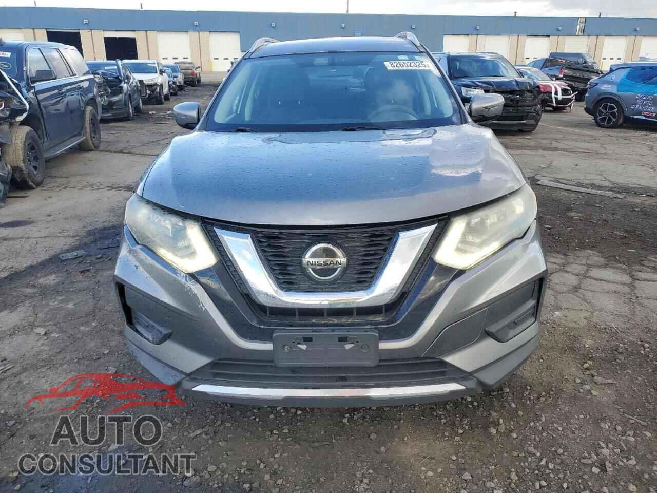NISSAN ROGUE 2018 - KNMAT2MV5JP584689