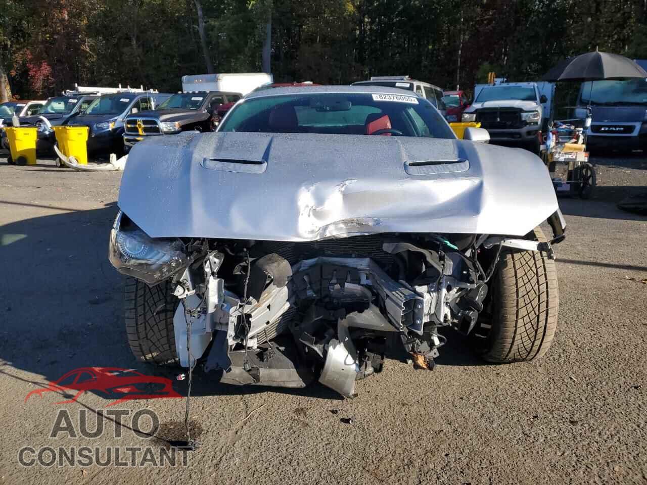 FORD MUSTANG 2018 - 1FA6P8CF7J5112423