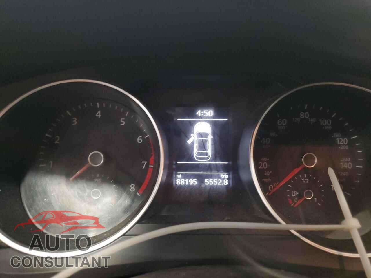 VOLKSWAGEN JETTA 2017 - 3VWDB7AJ6HM392855