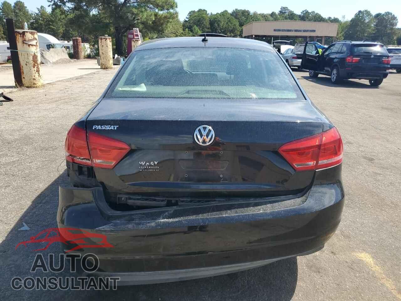 VOLKSWAGEN PASSAT 2014 - 1VWAH7A39EC008048