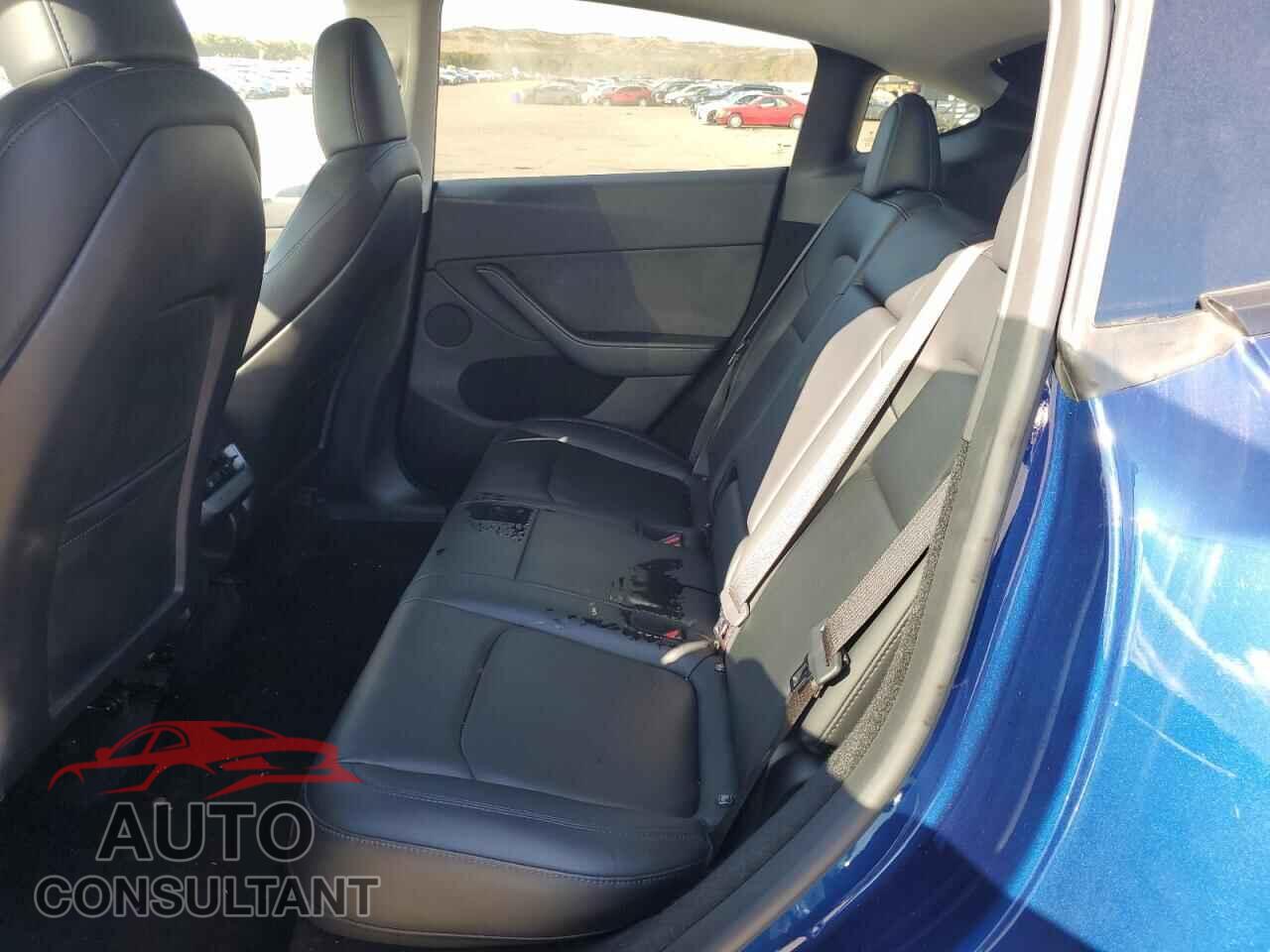 TESLA MODEL Y 2023 - 7SAYGDEEXPA211843