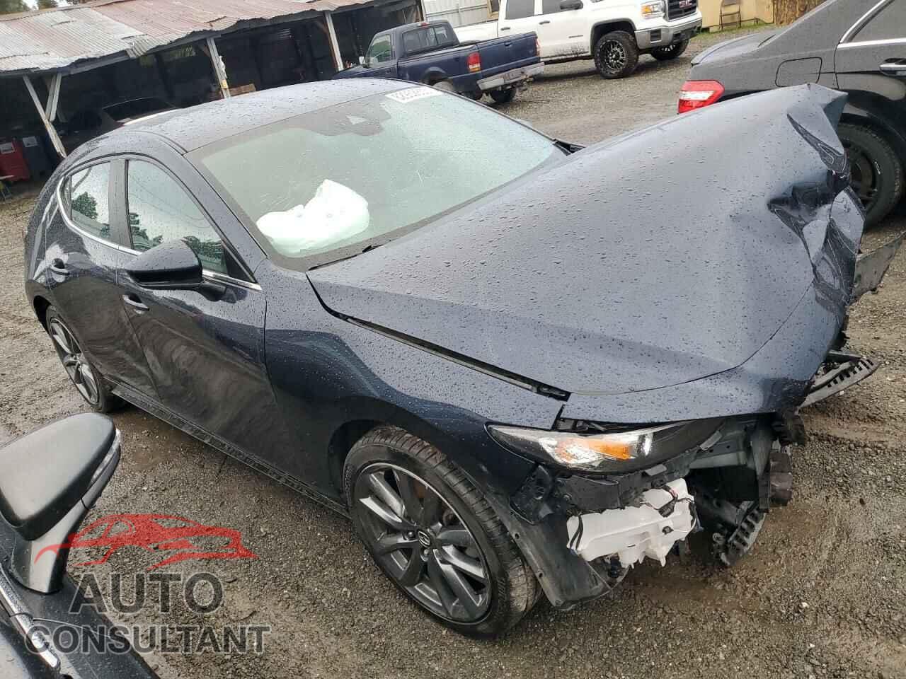 MAZDA 3 2019 - JM1BPBJM8K1125438
