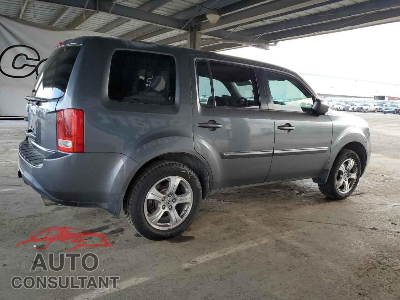 HONDA PILOT 2013 - 5FNYF3H71DB009074